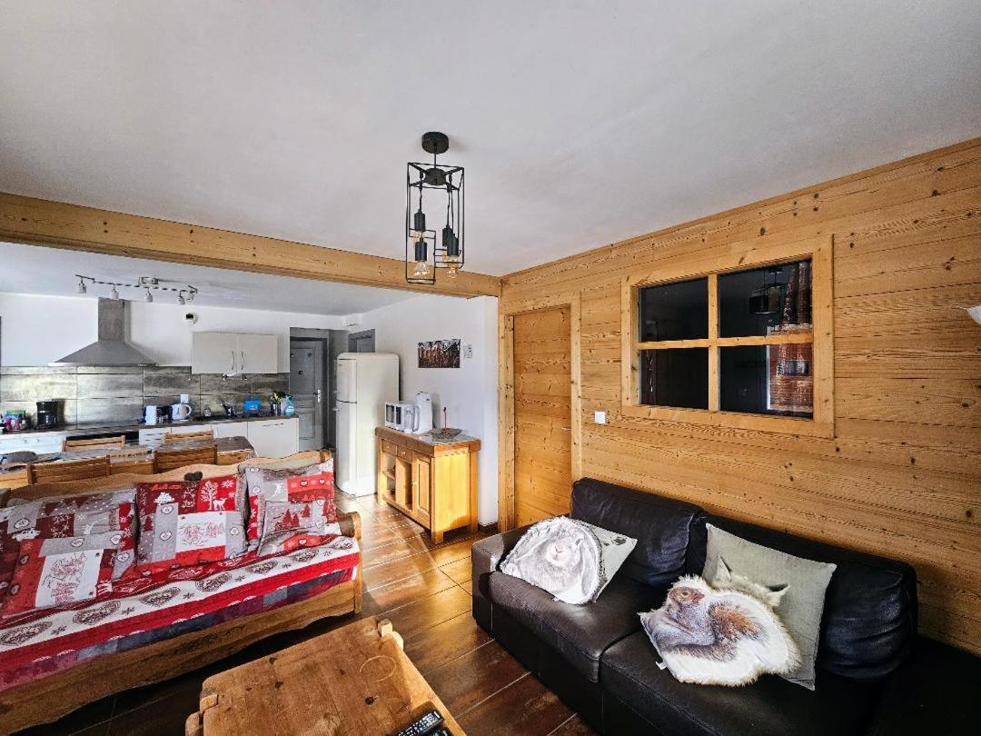 Ma cabane dans le Jura Chapelle-des-Bois Extérieur photo